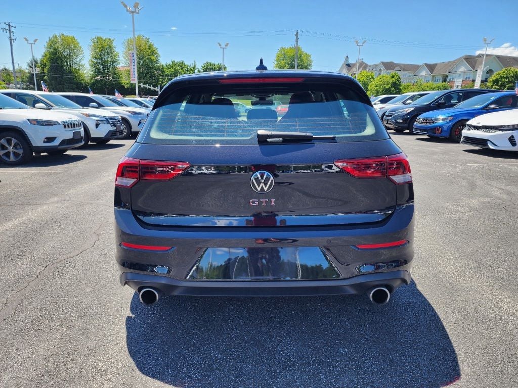 2024 Volkswagen Golf GTI Autobahn