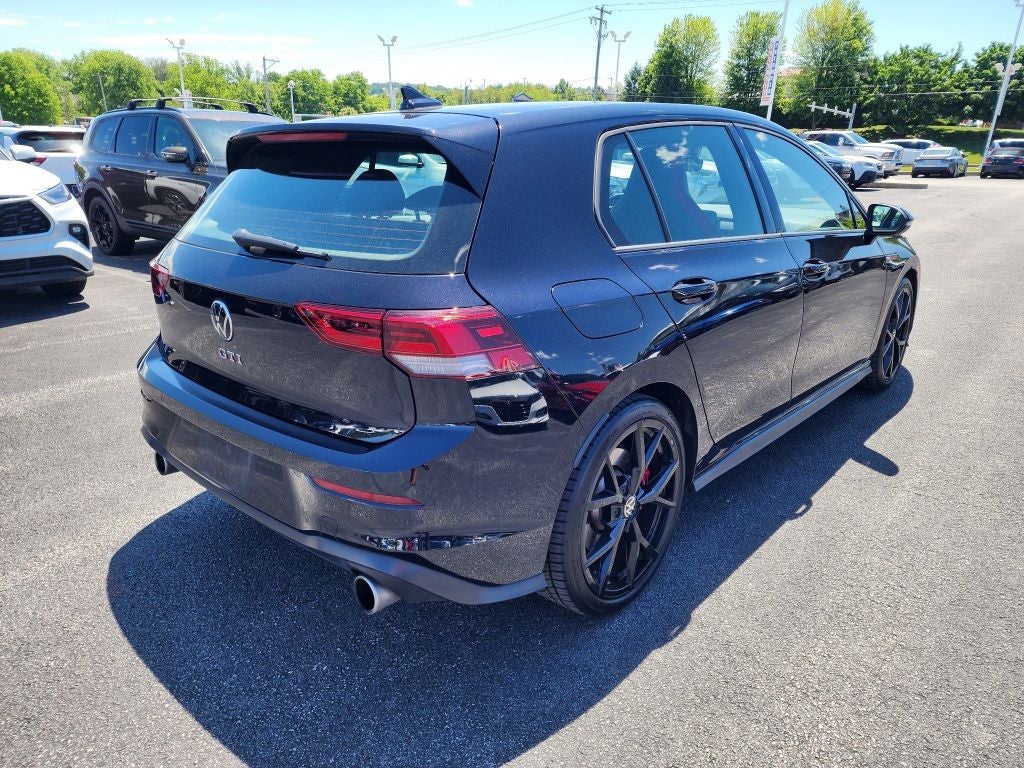 2024 Volkswagen Golf GTI Autobahn