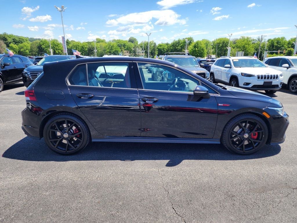 2024 Volkswagen Golf GTI Autobahn