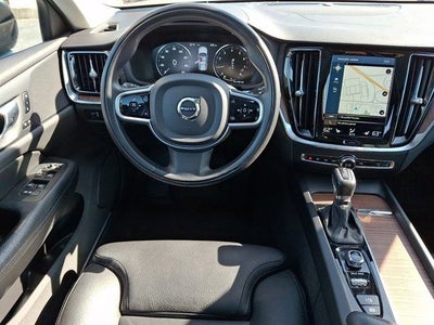 2020 Volvo V60 Cross Country T5