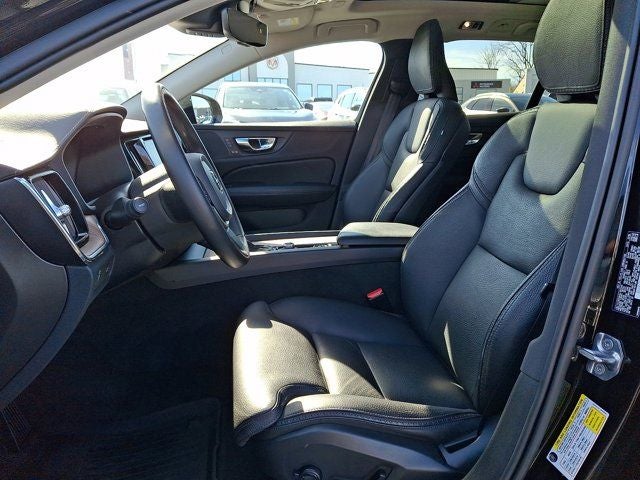 2020 Volvo V60 Cross Country T5