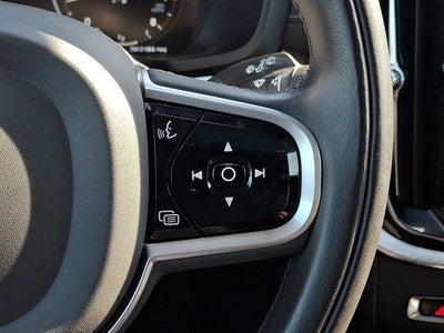 2020 Volvo V60 Cross Country T5
