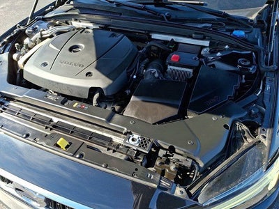 2020 Volvo V60 Cross Country T5