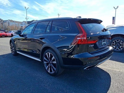 2020 Volvo V60 Cross Country T5