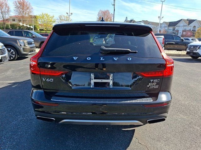 2020 Volvo V60 Cross Country T5