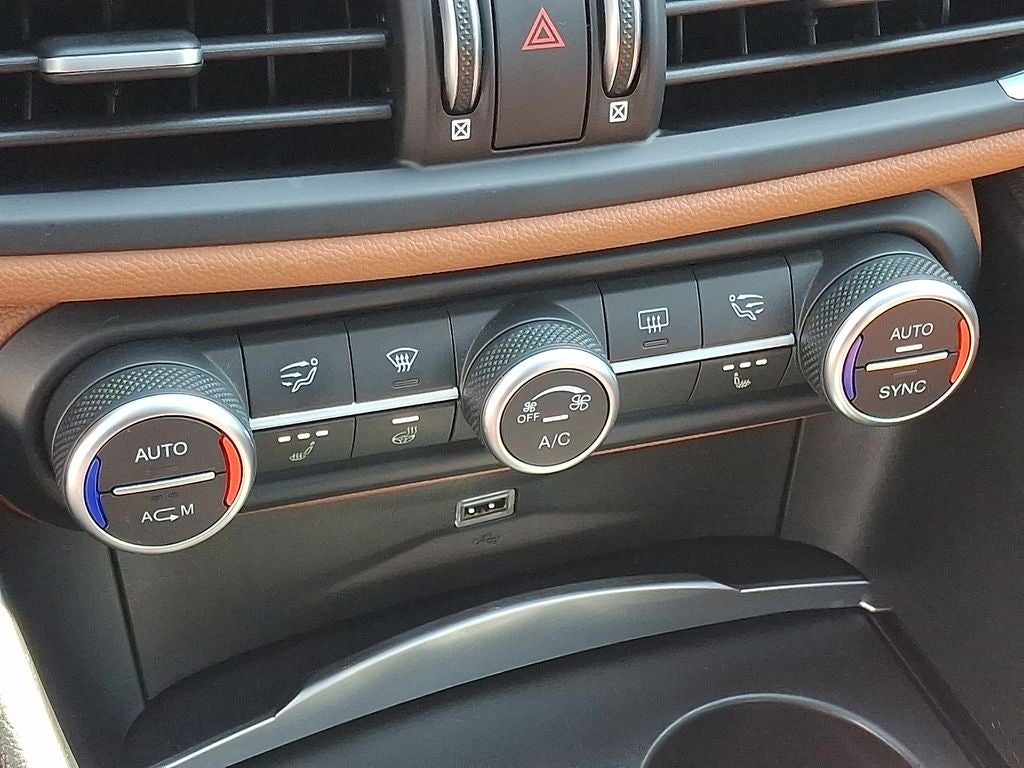 2019 Alfa Romeo Giulia Base