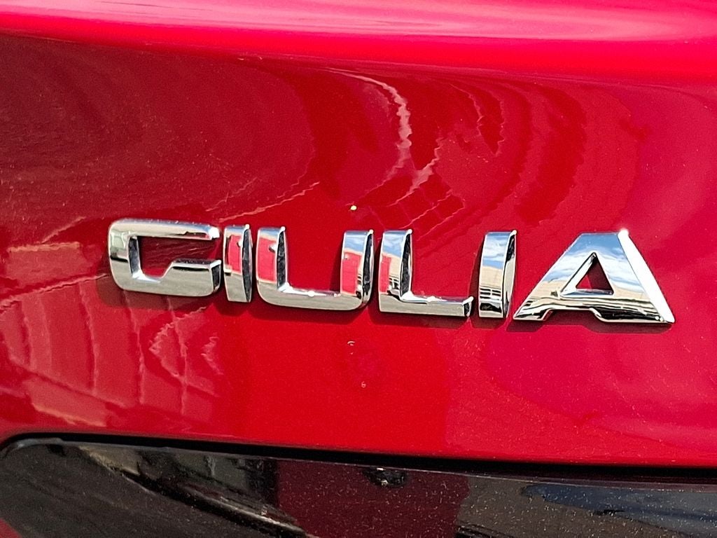 2019 Alfa Romeo Giulia Base