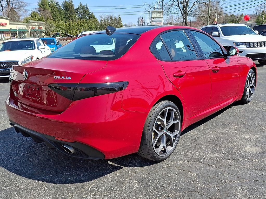 2019 Alfa Romeo Giulia Base