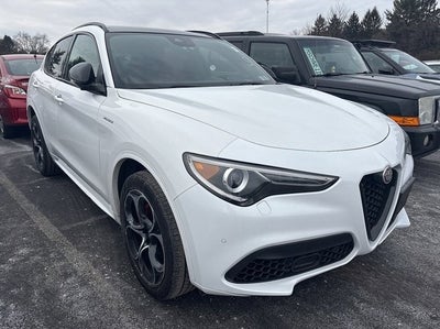 2022 Alfa Romeo Stelvio Veloce